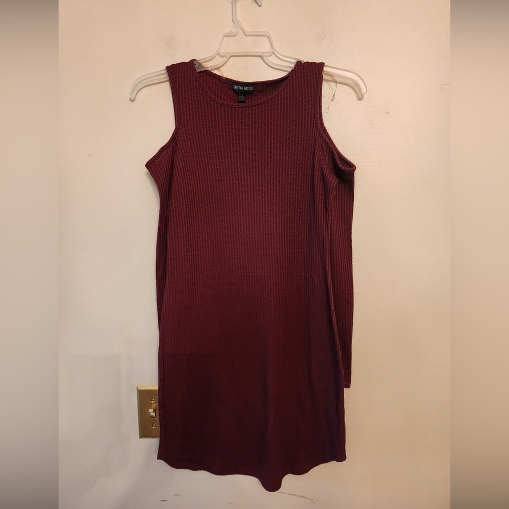 Kristen Nicole burgundy midi dress long sleeve open shoulder size small